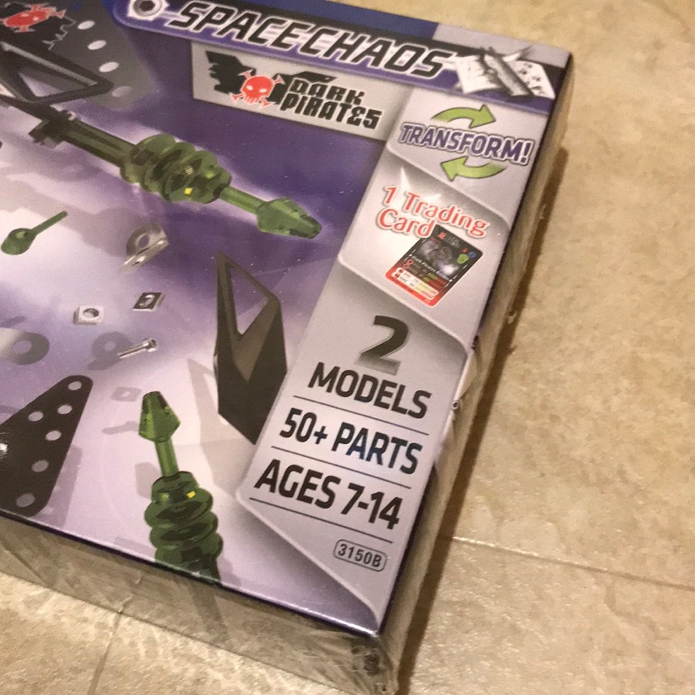 2 Erector Sets - Picture 2 of 4